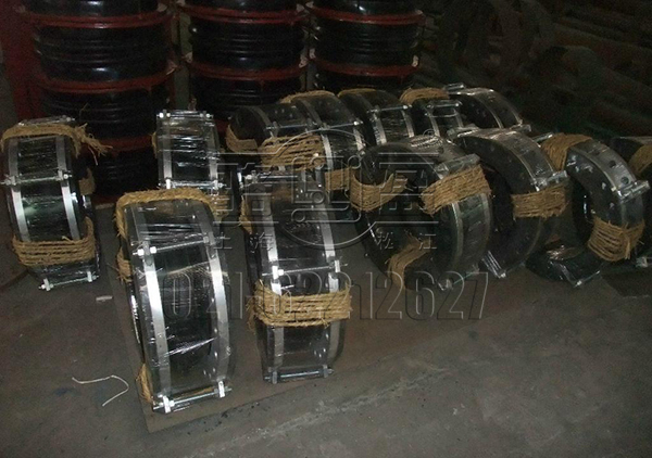 橡膠接頭發(fā)貨現(xiàn)場